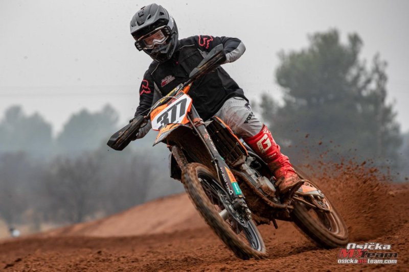 foto_radeklavicka_osicka_team_red-sand_23.1.2022_13