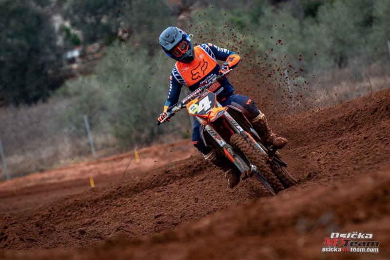 foto_radeklavicka_osicka_team_red-sand_24.1.2022_12