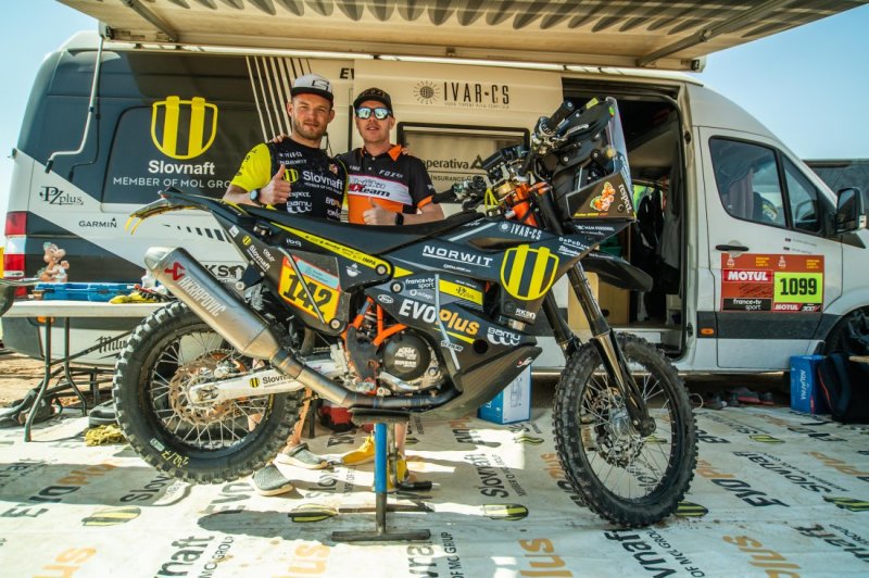 DAKAR_2022_resize_volno_2-8