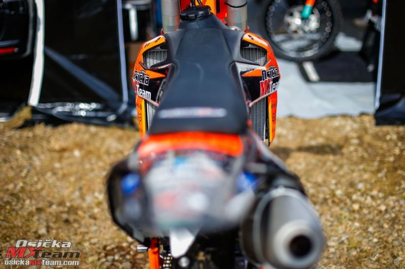 OSICKA-TEAM-10-MOTOCROSS-GP-10-FRA-2022_O61