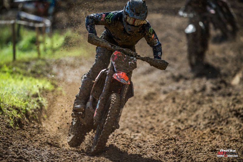 OsickaMXTeam_MMCRMX_Petrovice_resize-4
