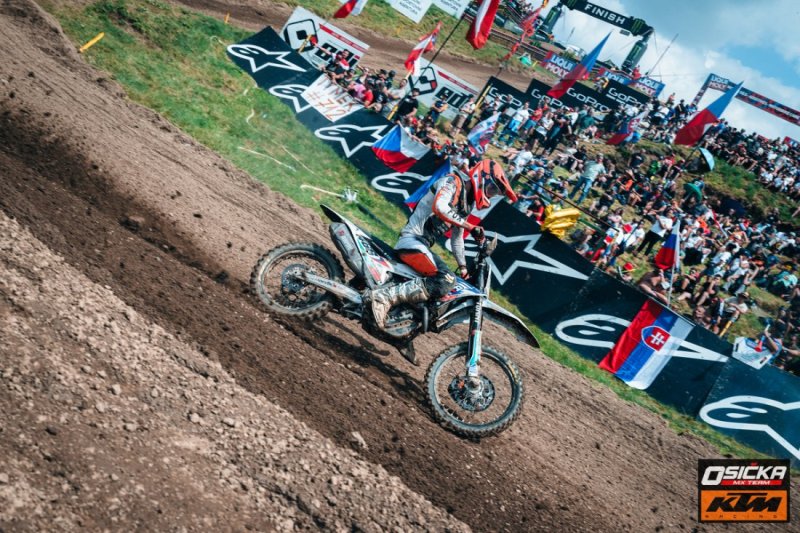 MXGP_OF_CZECH_REPUBLIC-942