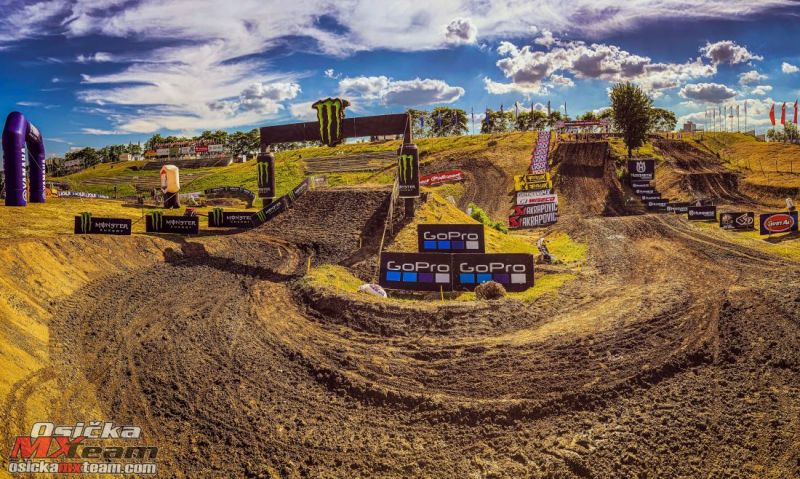 3-GOPRO-CORNER-MOTOCROSS-GP-11-GER-2022_O01