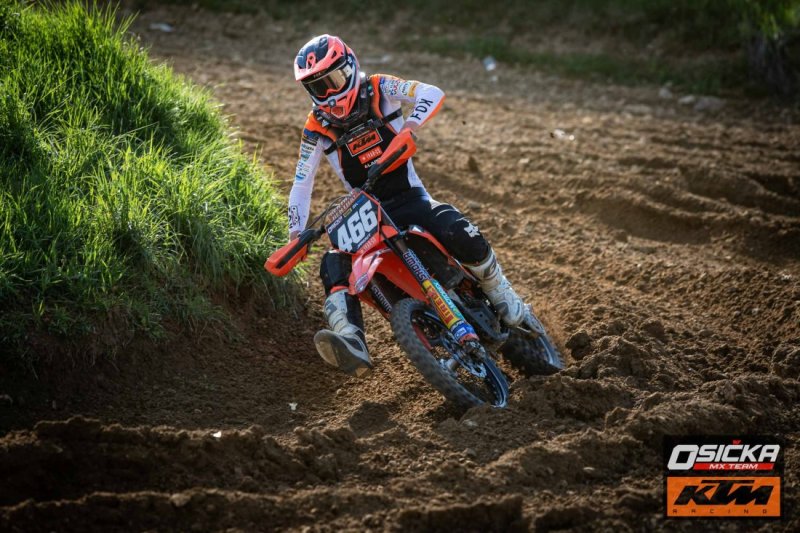 foto_radeklavicka_osicka-mx-team_mx-mcr_junior_opatov_2025_347