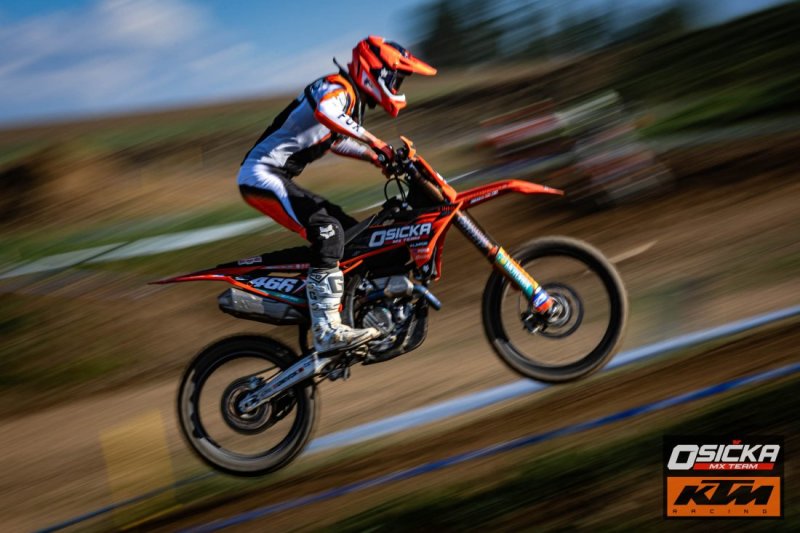 foto_radeklavicka_osicka-mx-team_mx-mcr_junior_opatov_2025_478