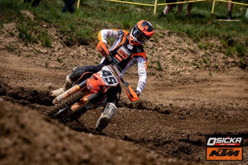 foto_radek_lavicka_osicka_mx-team_tomas-kohut_mxloket_2025_38