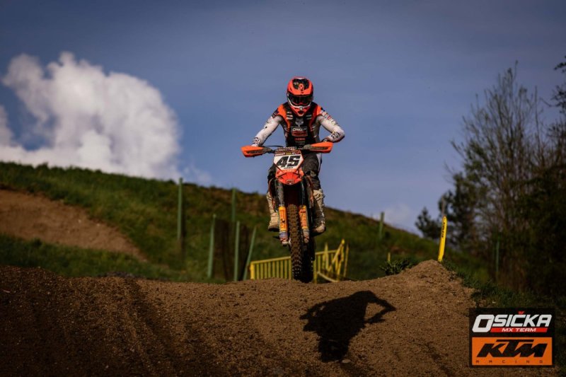foto_radek_lavicka_osicka_mx-team_tomas-kohut_mxloket_2025_52