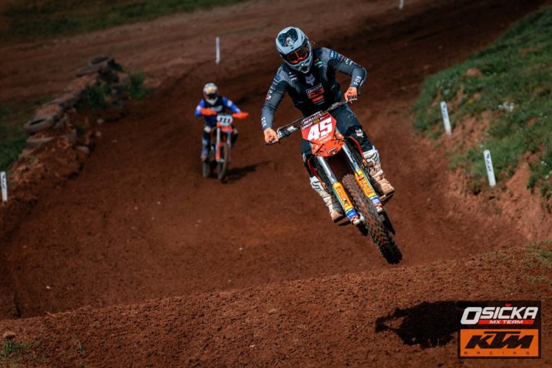 foto_radek_lavicka_mx_mcr_rudnik_2025_923