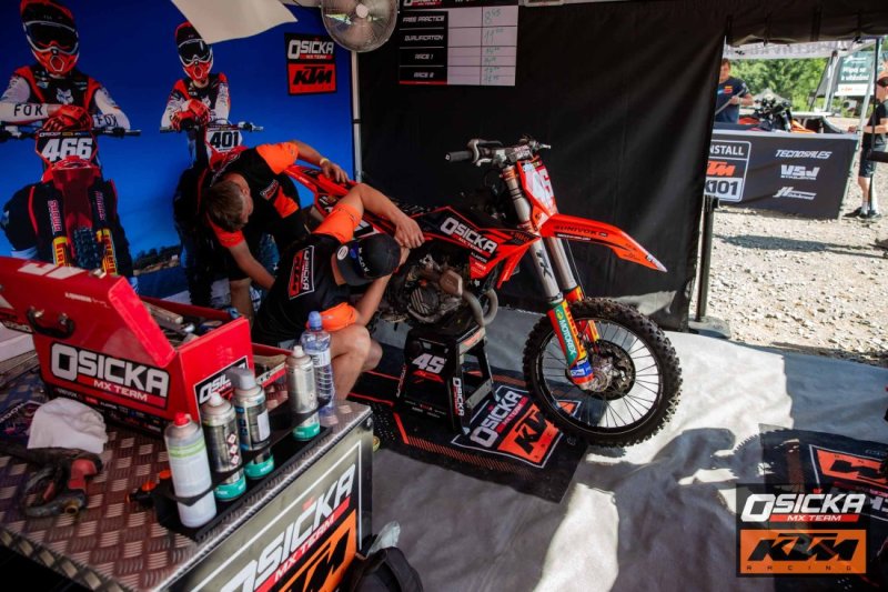 foto_radek_lavicka_mx_mcr_vranov_2025_12