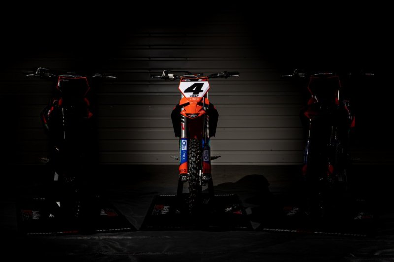 foto_radeklavicka_osicka-mx-team_2023_53
