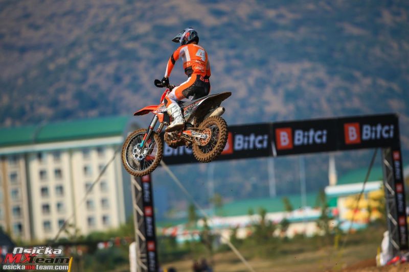 KOHUT-10-MOTOCROSS-GP-18-TUR-2022