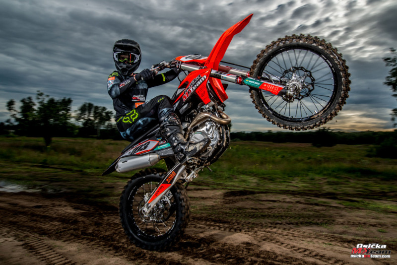 OsickaMXTeam_Bilovice_resize-158