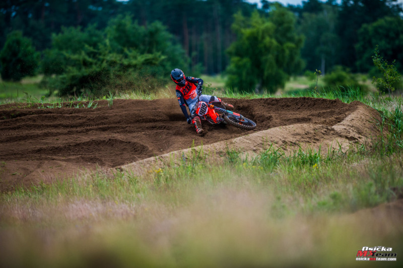 OsickaMXTeam_Panov_D3s_resize-18